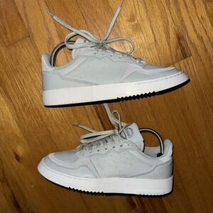 Adidas Supercourt Shoes Womens Size 7.5 Gray White Leather EE6045 Low Top Casual